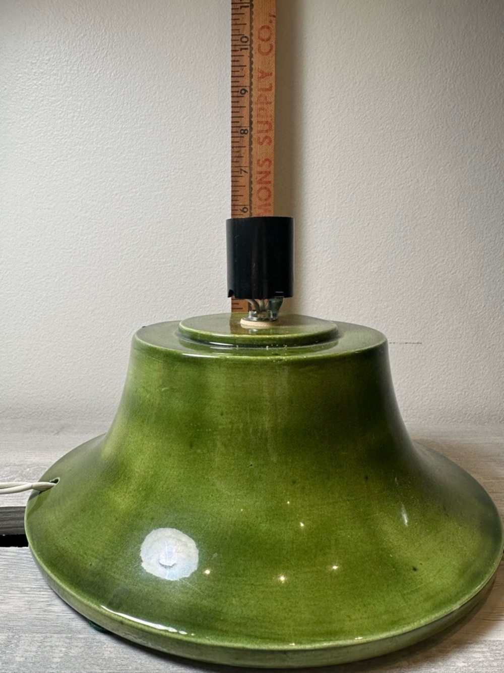 Green Arnels Ceramic Christmas Tree Lamp (Base Only) - Picture 7 of 10